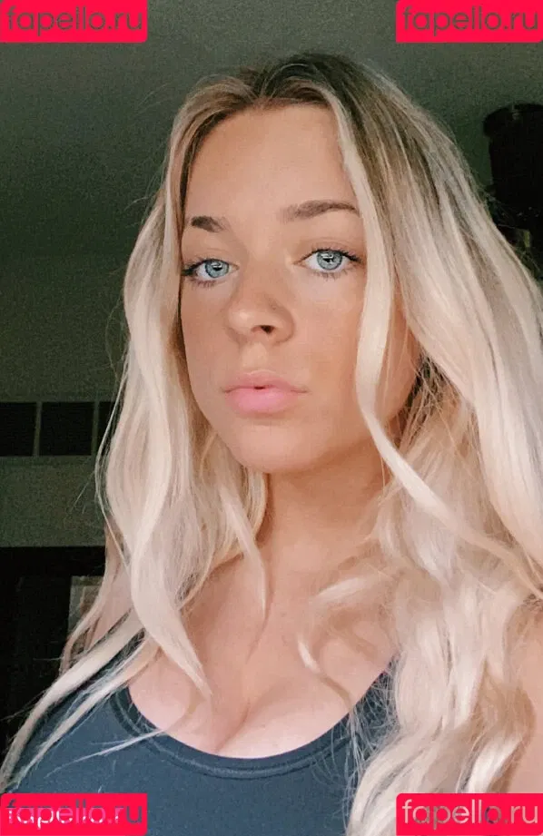 haleylarsonnn Onlyfans Photo Gallery 