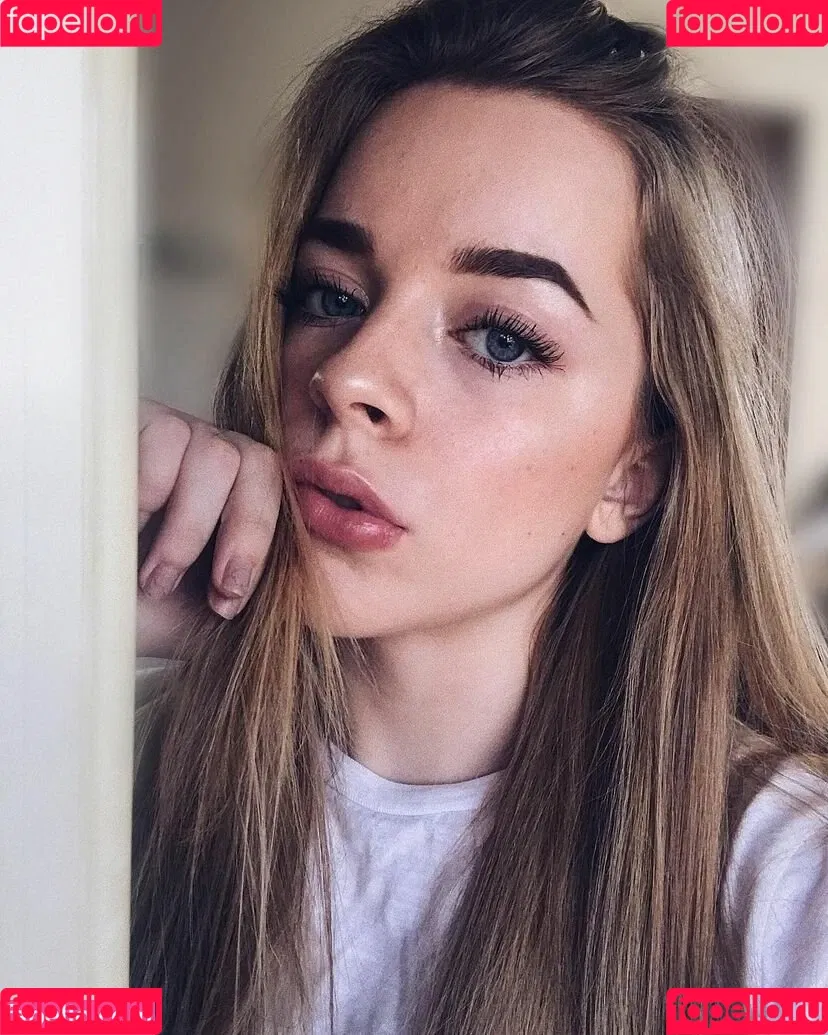 haleylarsonnn Onlyfans Photo Gallery 