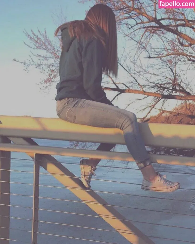 haleylarsonnn Onlyfans Photo Gallery 