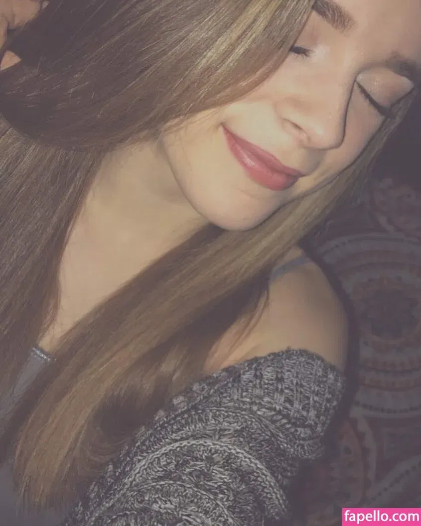 haleylarsonnn Onlyfans Photo Gallery 