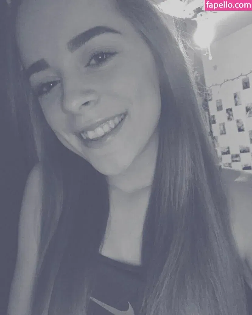 haleylarsonnn Onlyfans Photo Gallery 