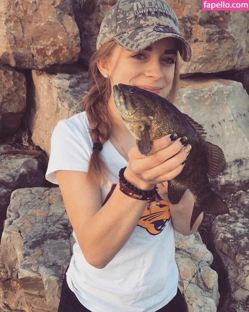 haleylarsonnn Onlyfans Photo Gallery 