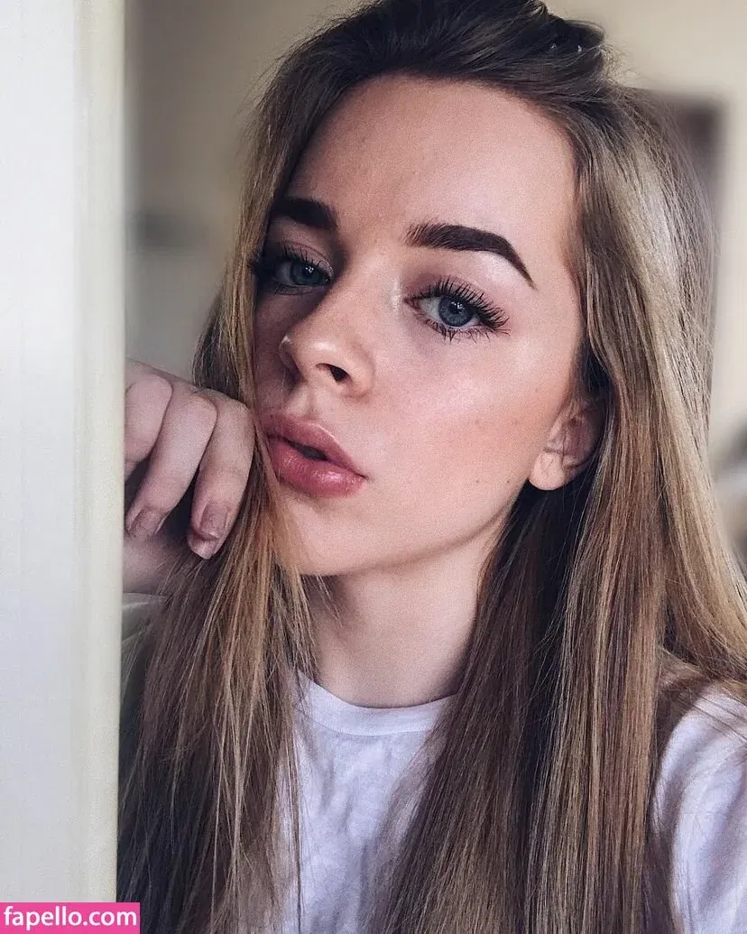 haleylarsonnn Onlyfans Photo Gallery 