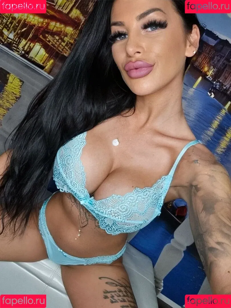 YakuzaMedusa Onlyfans Photo Gallery 