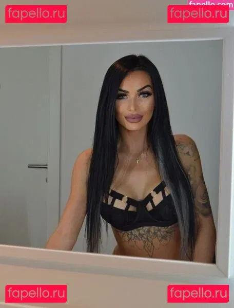 YakuzaMedusa Onlyfans Photo Gallery 