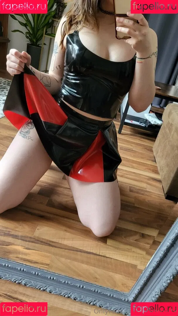 Cassie.Batty Onlyfans Photo Gallery 