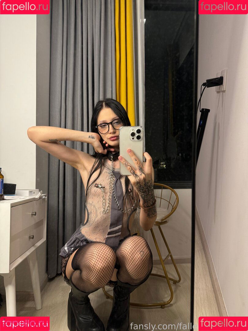 fallenemoangel Onlyfans Photo Gallery 