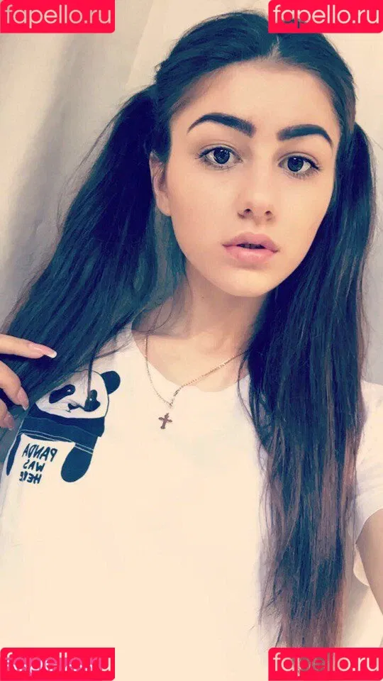 yanas0r0ka Onlyfans Photo Gallery 