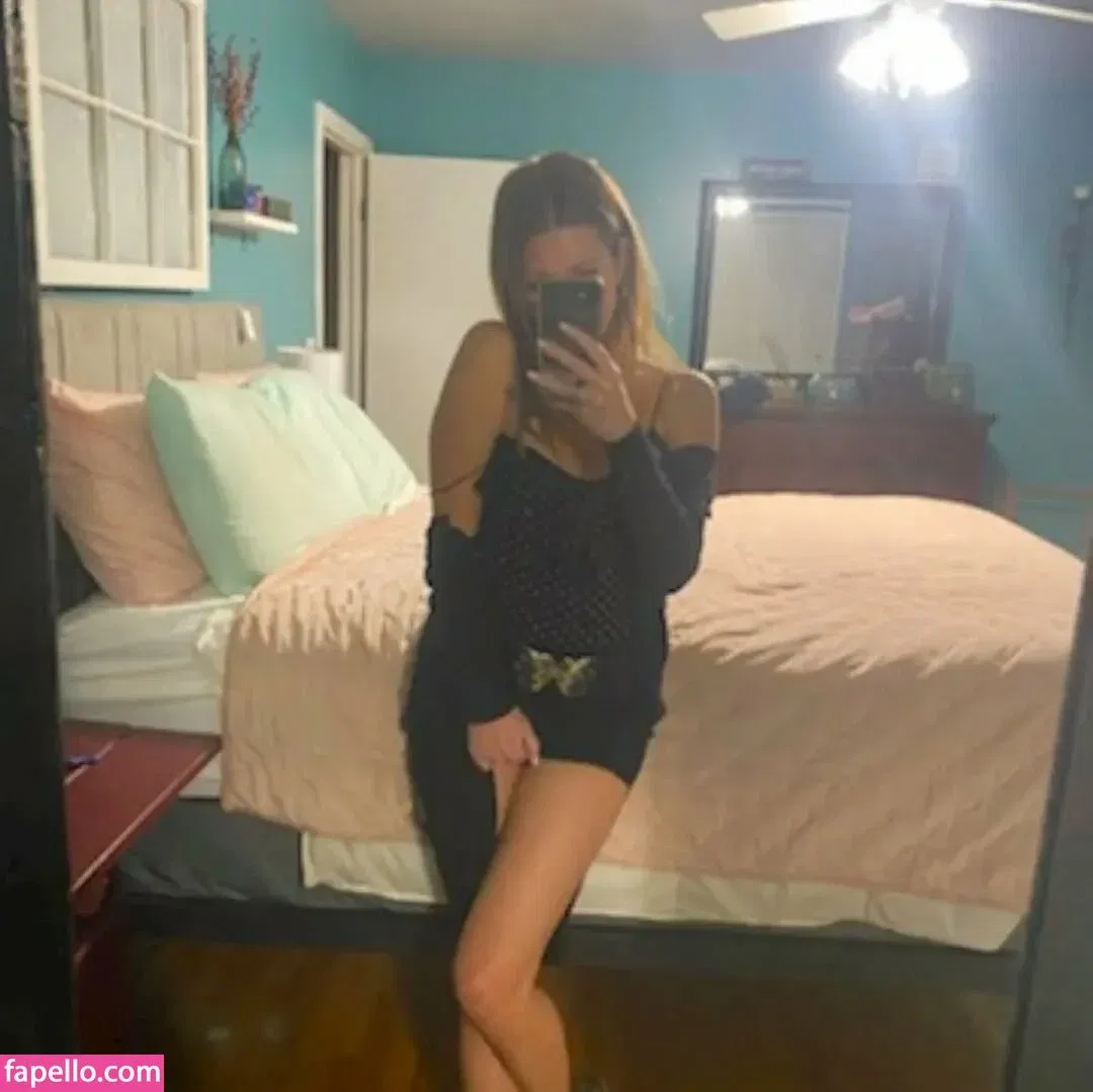 Allie sg Onlyfans Photo Gallery 