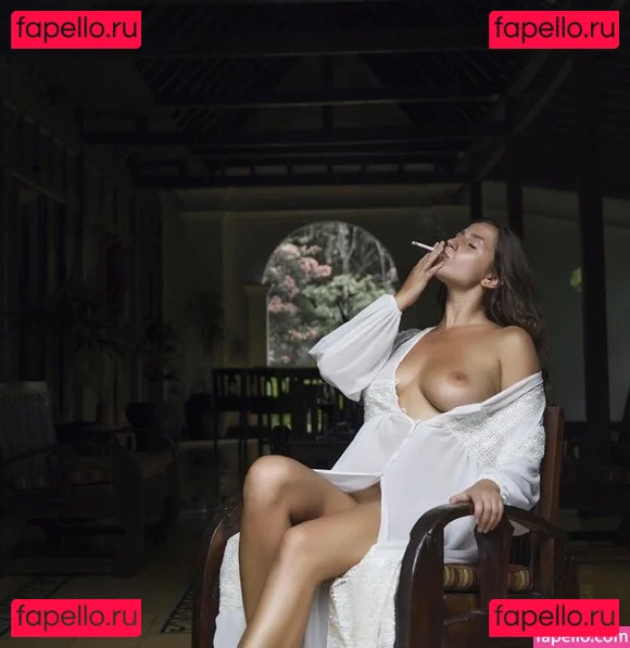 iuliagyrbu Onlyfans Photo Gallery 