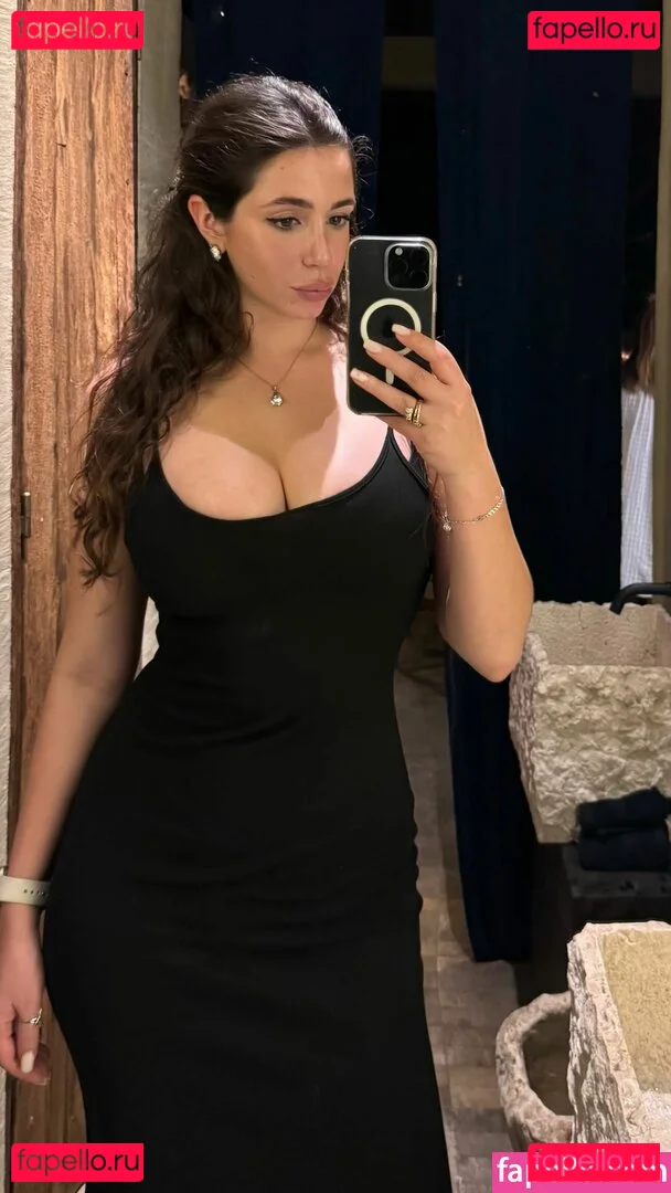 iuliagyrbu Onlyfans Photo Gallery 