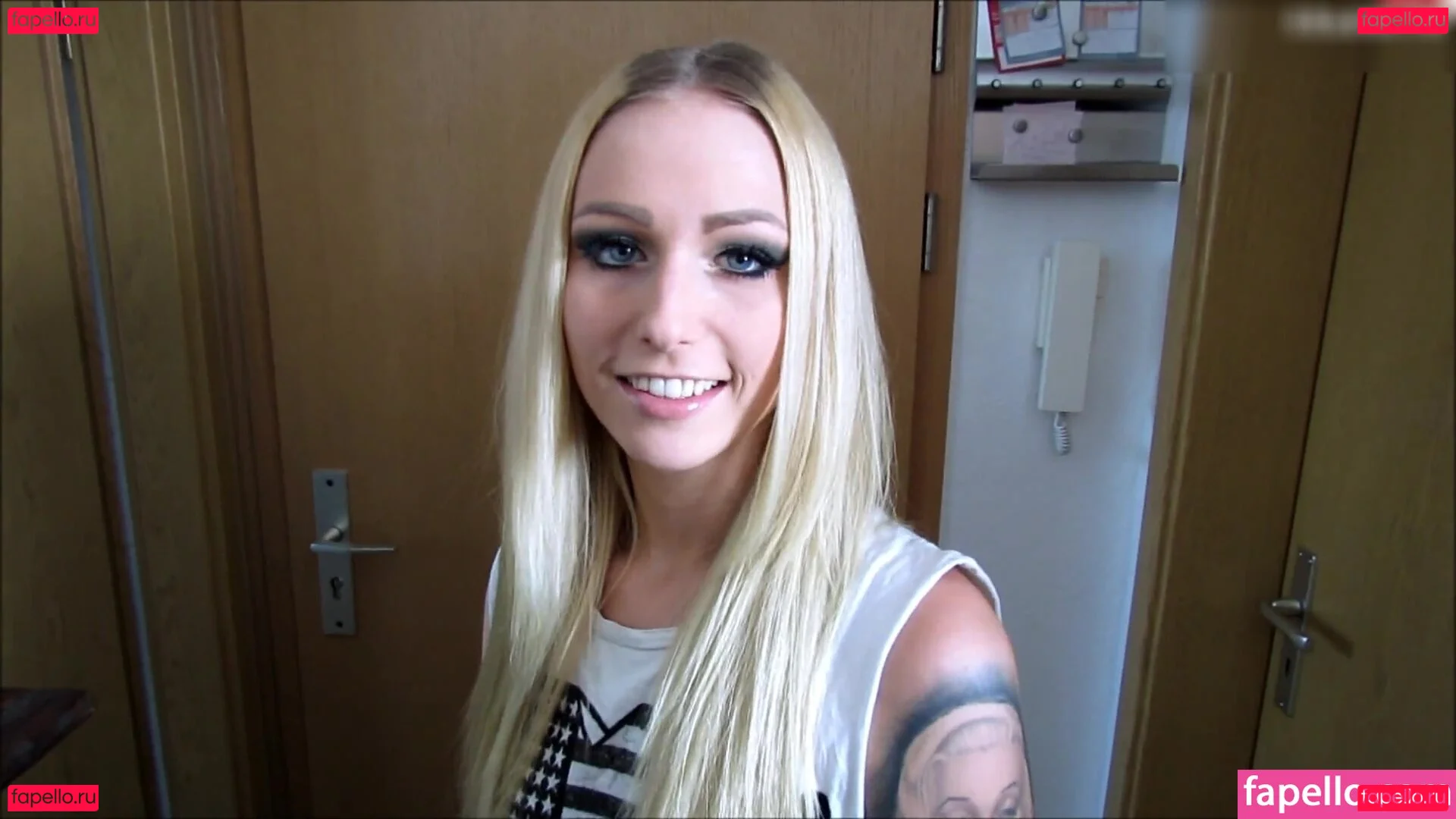 Just Lucy Onlyfans Photo Gallery 