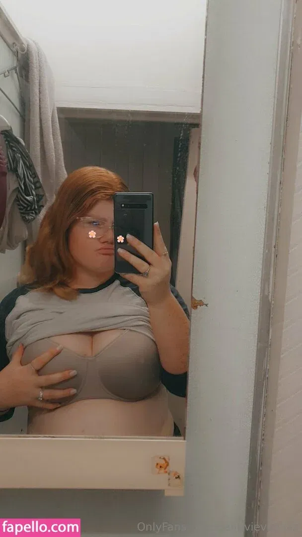 genevieve.ellis Onlyfans Photo Gallery 