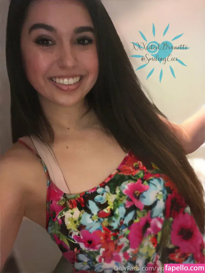 xxxsmilingcici Onlyfans Photo Gallery 
