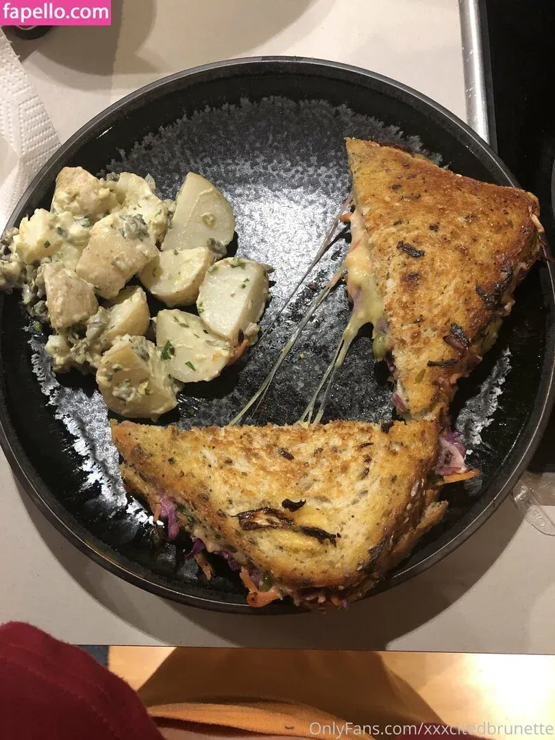 xxxsmilingcici Onlyfans Photo Gallery 