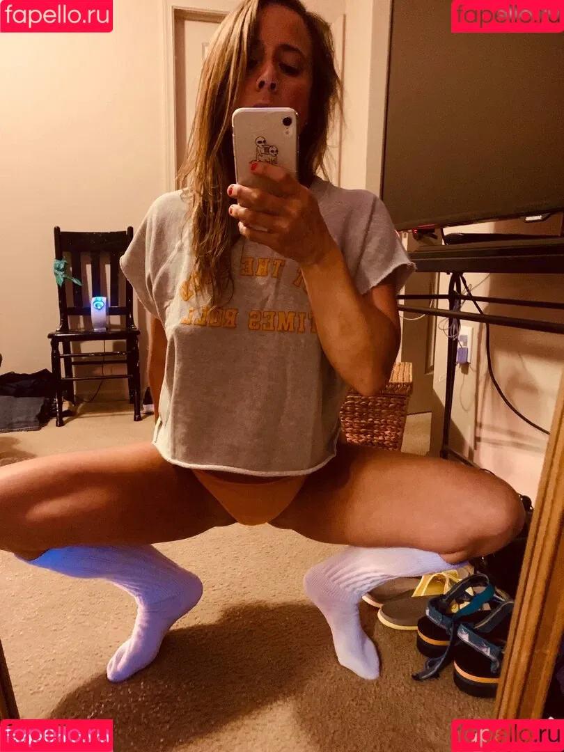 Katie's World Onlyfans Photo Gallery 