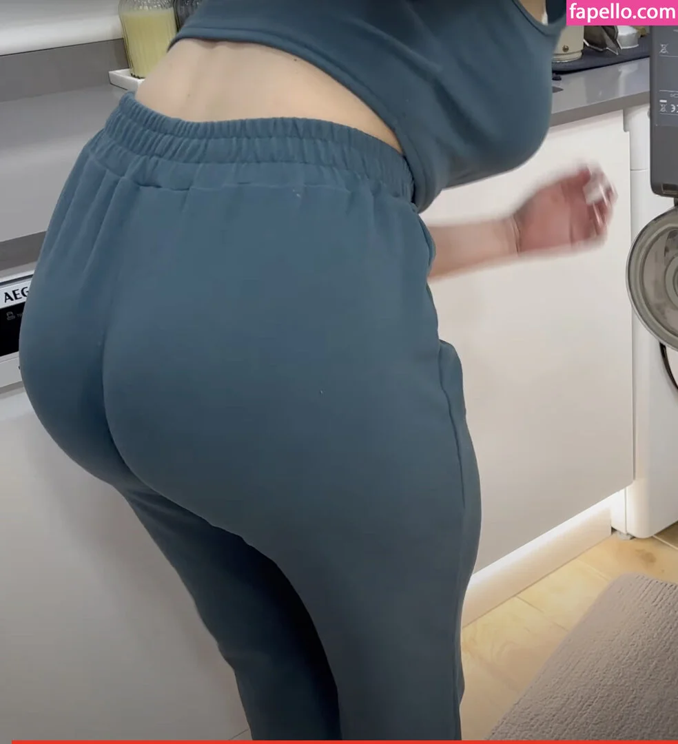 Clean With Me Onlyfans Photo Gallery 