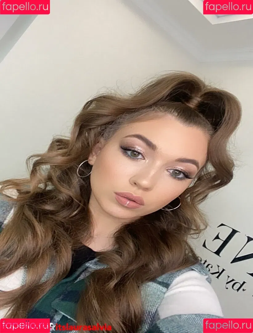 Laura Salvia Onlyfans Photo Gallery 