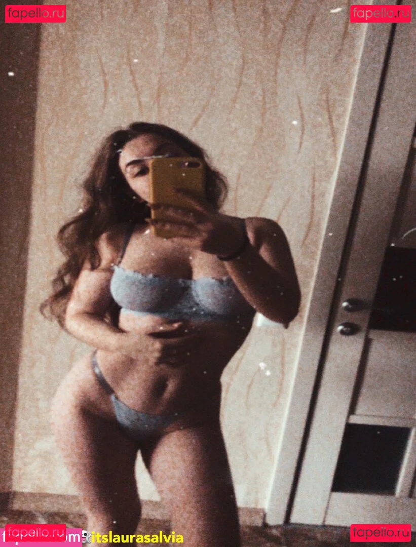 Laura Salvia Onlyfans Photo Gallery 