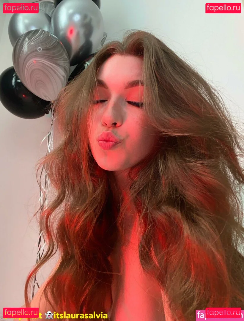 Laura Salvia Onlyfans Photo Gallery 