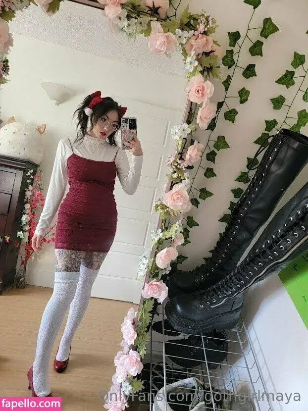 gothgirlmaya Onlyfans Photo Gallery 