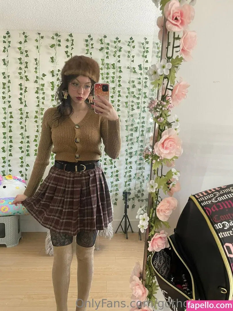 gothgirlmaya Onlyfans Photo Gallery 