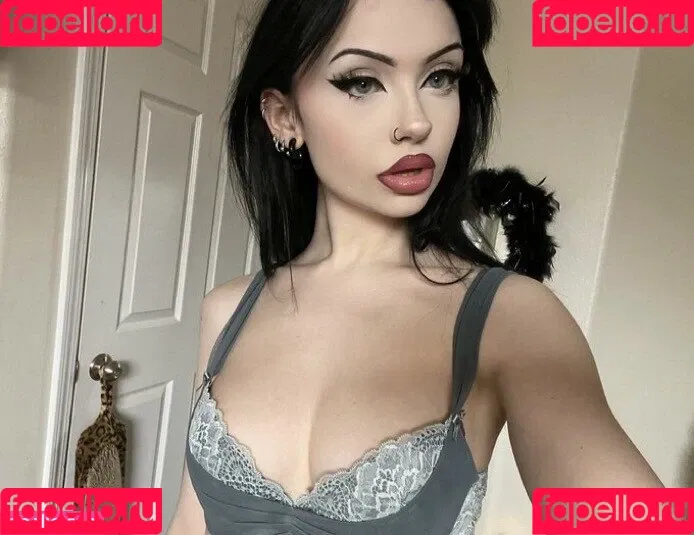 e1or4 Onlyfans Photo Gallery 