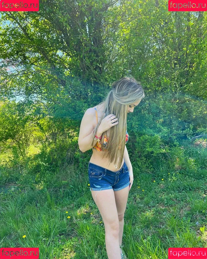 melissapreslee Onlyfans Photo Gallery 