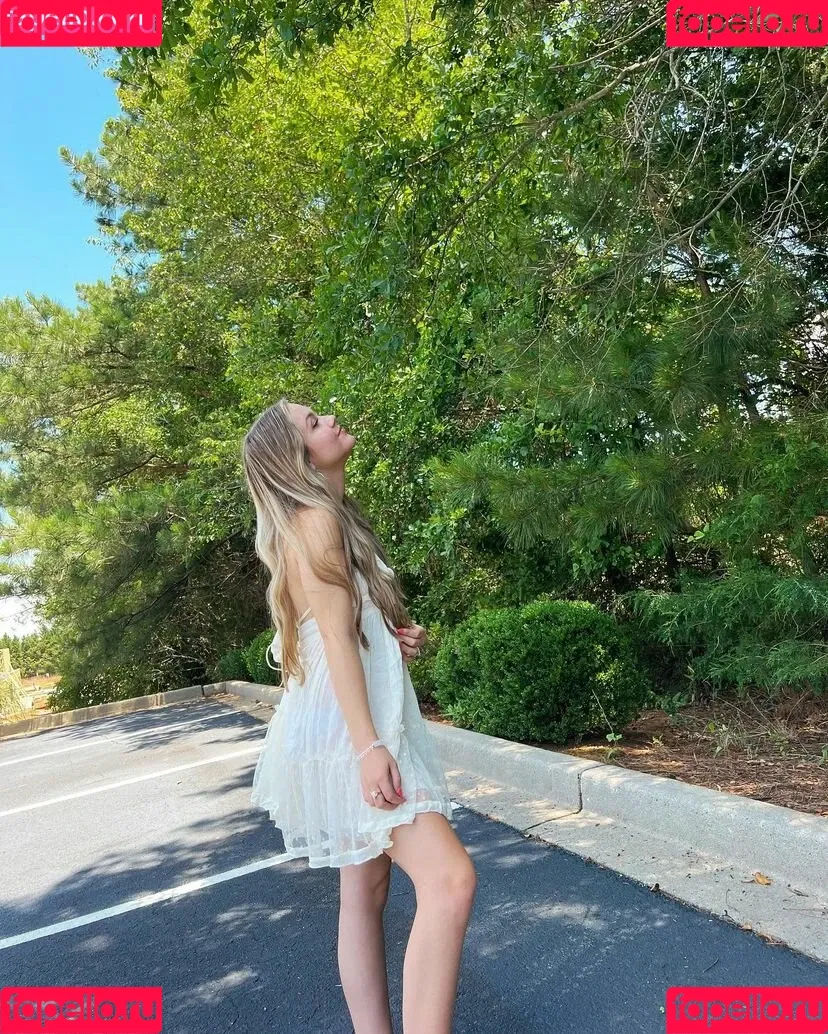 melissapreslee Onlyfans Photo Gallery 