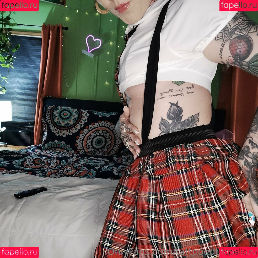 tattooedbarbie86 Onlyfans Photo Gallery 