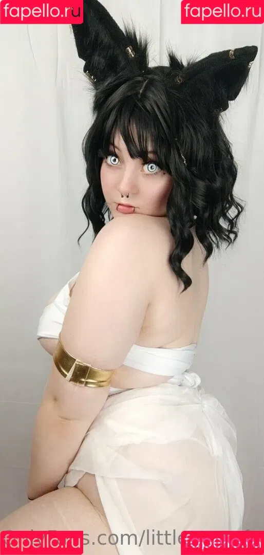 Sam aka littlescarefox Onlyfans Photo Gallery 