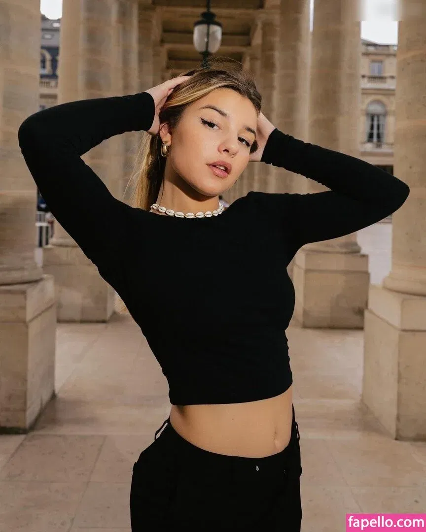 Perle_btr Onlyfans Photo Gallery 