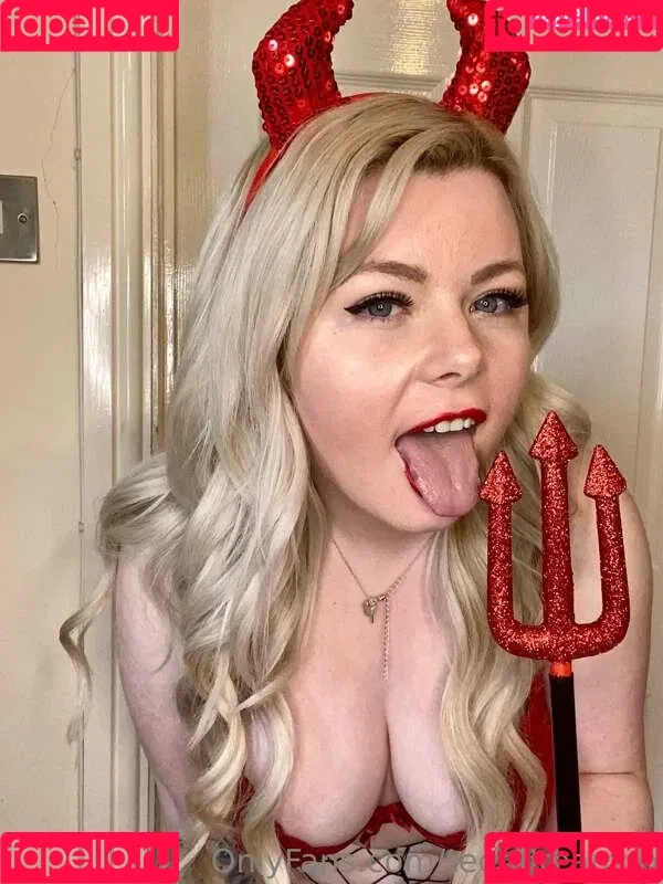 Naughty Danni Onlyfans Photo Gallery 