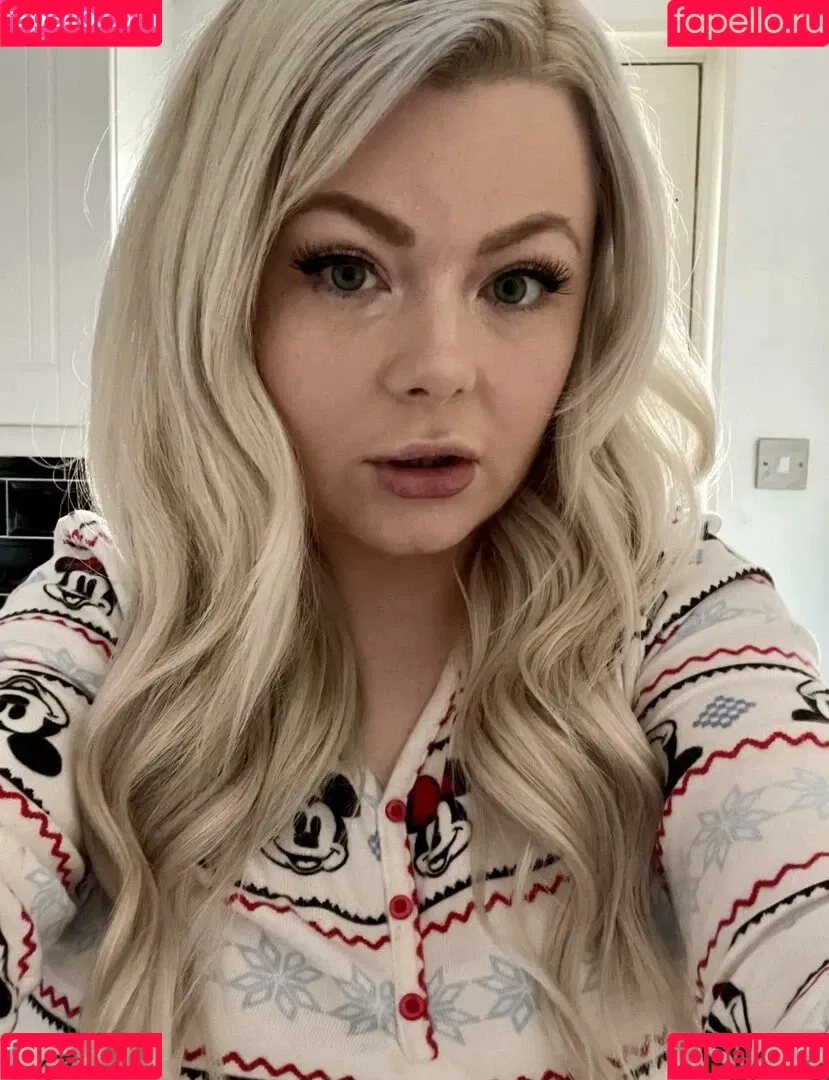 Naughty Danni Onlyfans Photo Gallery 