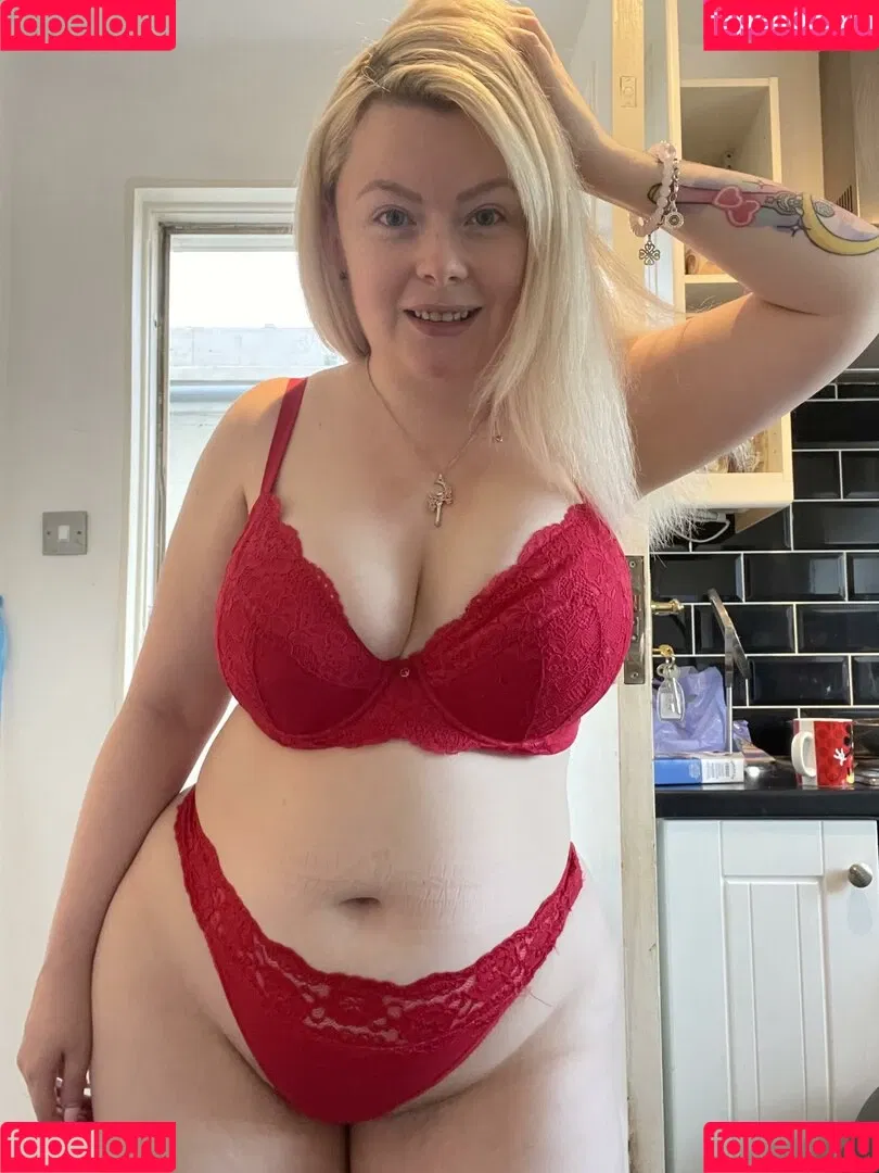 Naughty Danni Onlyfans Photo Gallery 