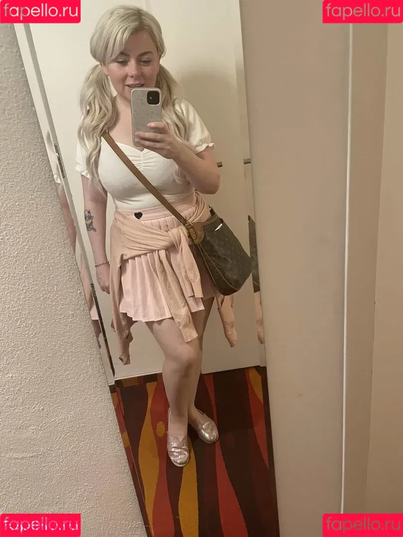 Naughty Danni Onlyfans Photo Gallery 