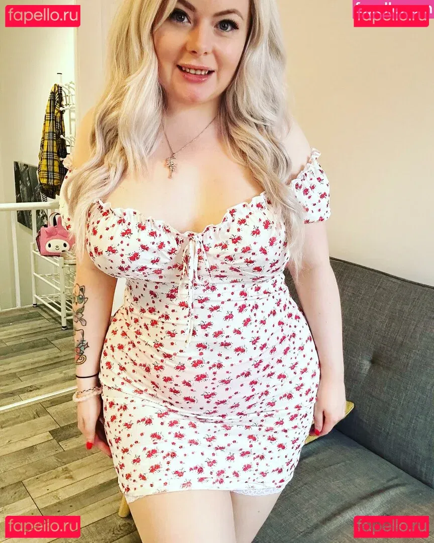 Naughty Danni Onlyfans Photo Gallery 