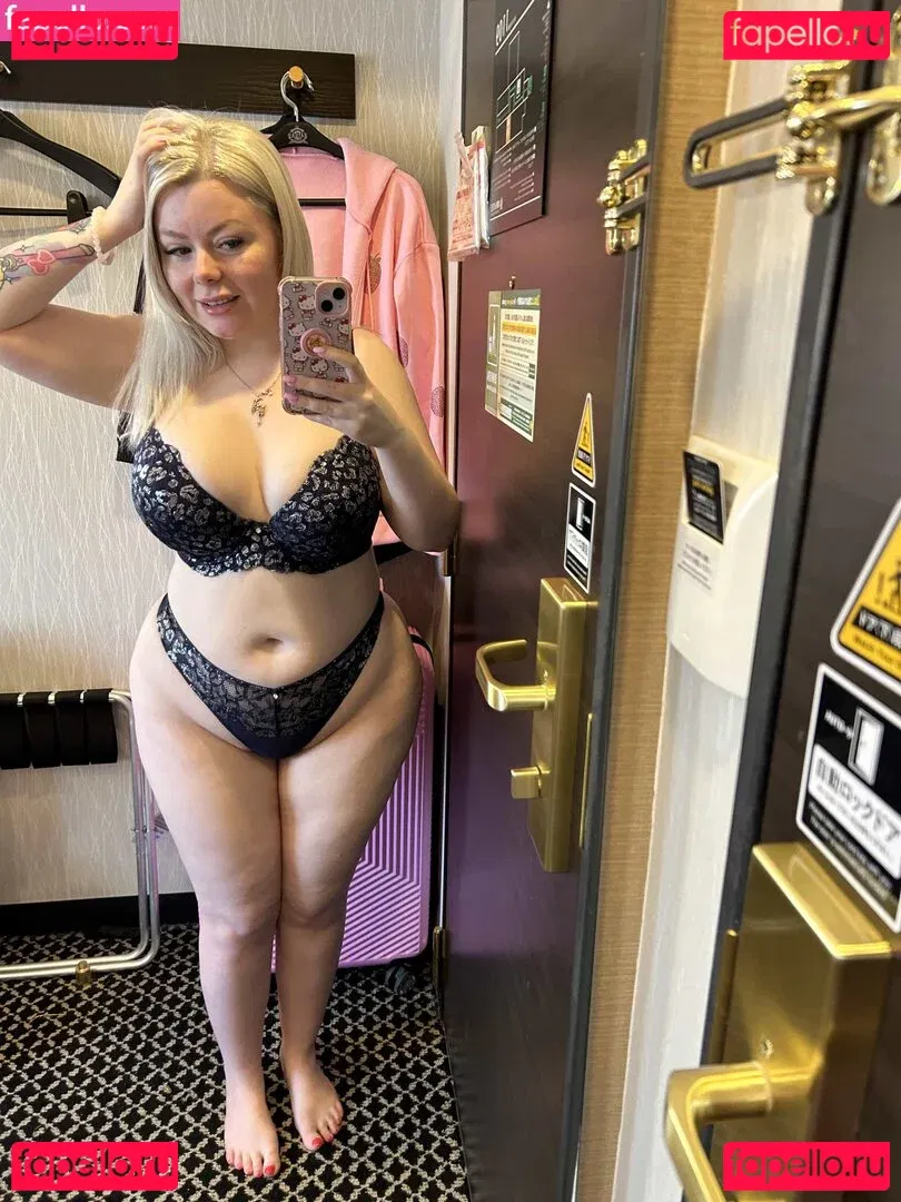 Naughty Danni Onlyfans Photo Gallery 