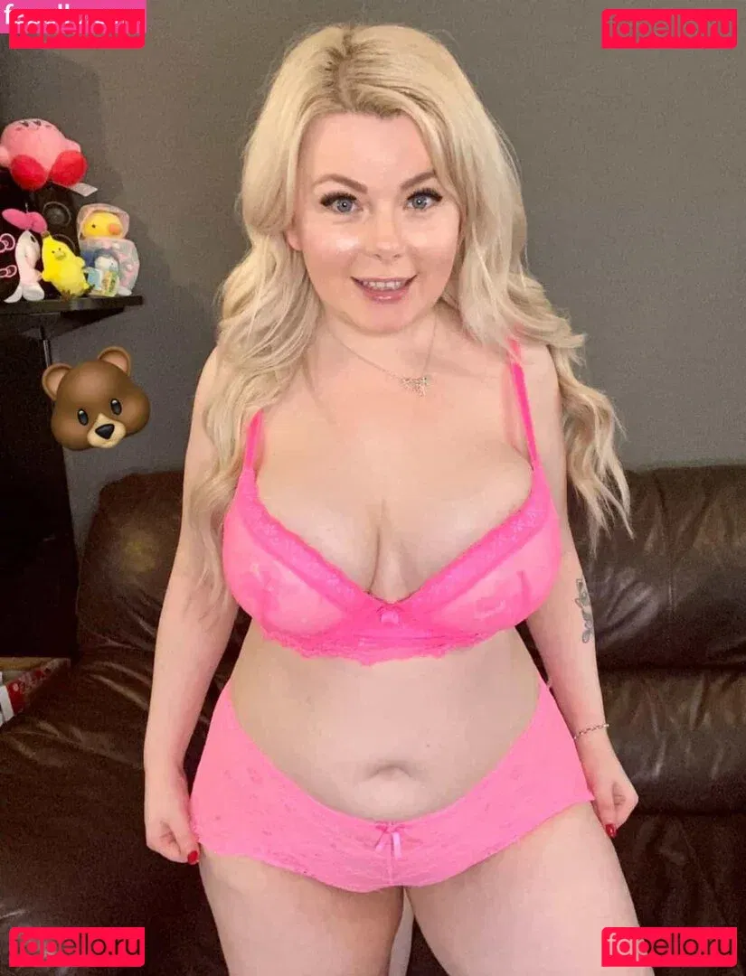 Naughty Danni Onlyfans Photo Gallery 