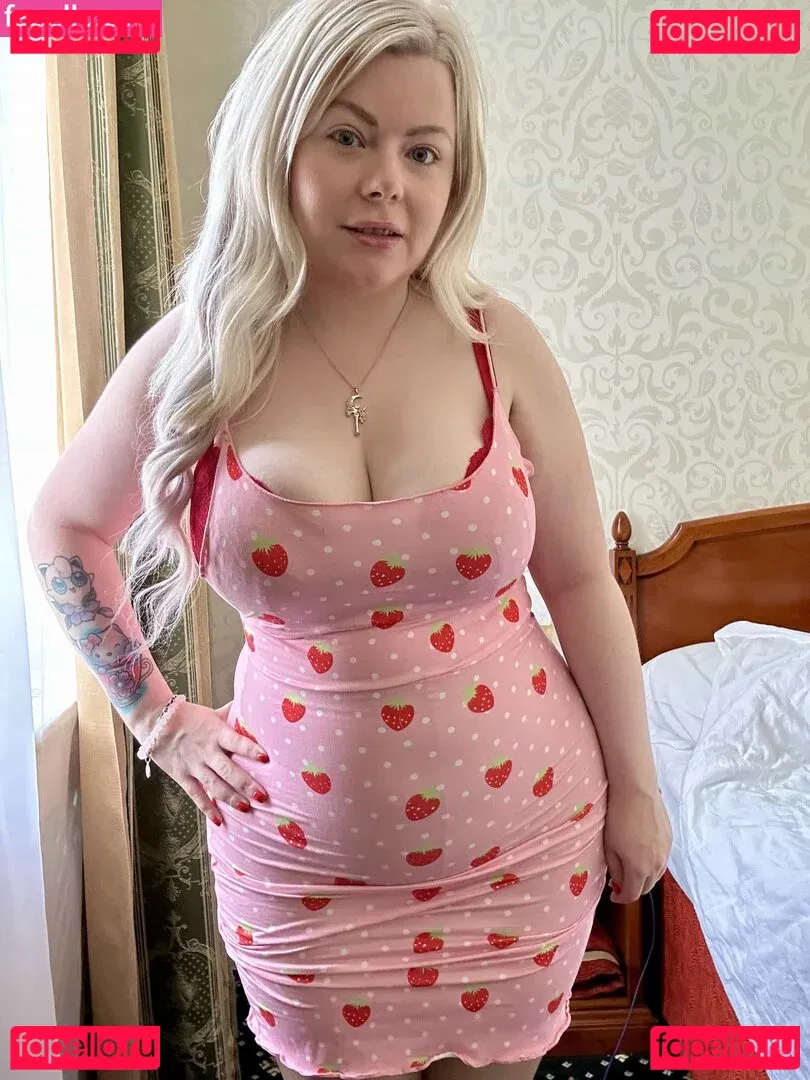 Naughty Danni Onlyfans Photo Gallery 