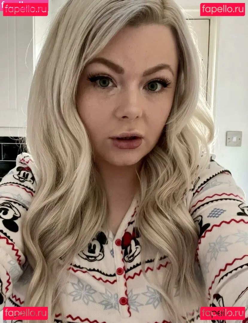 Naughty Danni Onlyfans Photo Gallery 