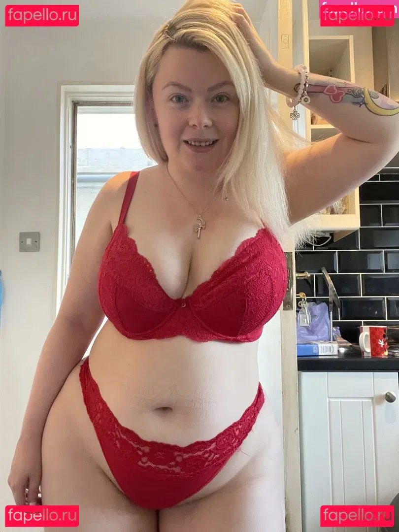 Naughty Danni Onlyfans Photo Gallery 