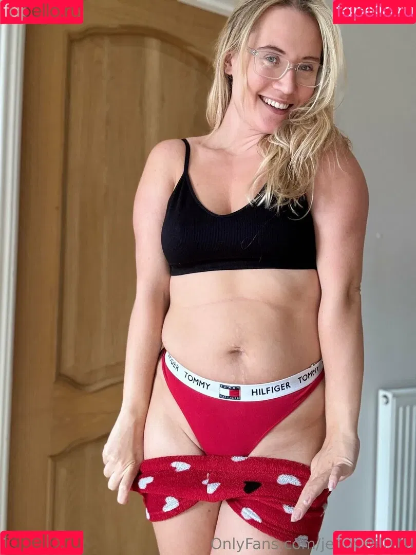 jennywillson Onlyfans Photo Gallery 