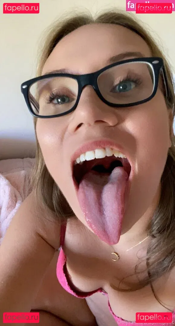 jennywillson Onlyfans Photo Gallery 