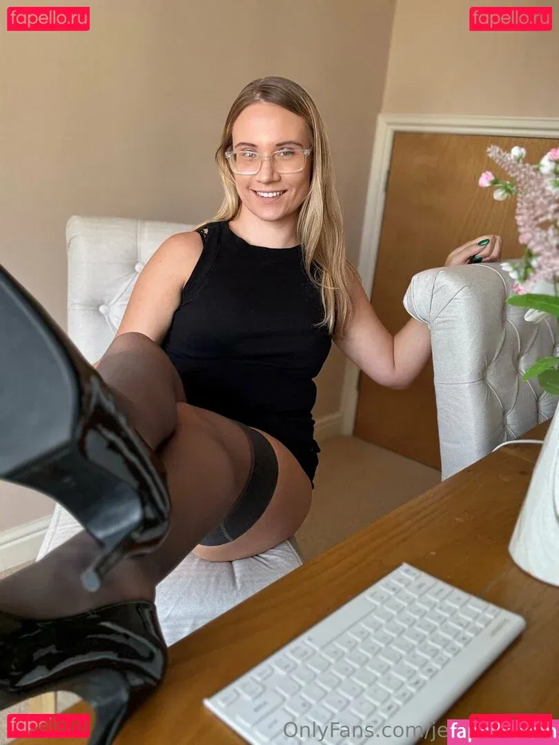 jennywillson Onlyfans Photo Gallery 