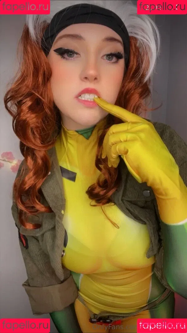 AppleBlonde Onlyfans Photo Gallery 
