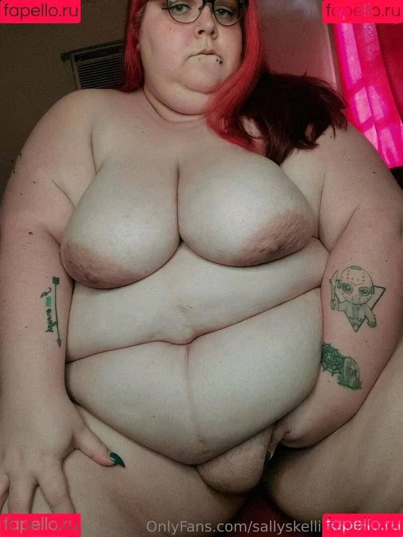 sallyskellington1328 Onlyfans Photo Gallery 