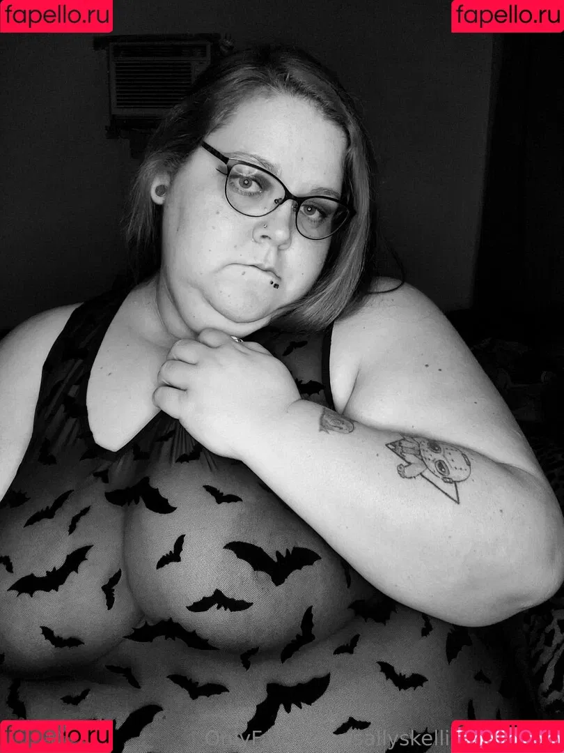 sallyskellington1328 Onlyfans Photo Gallery 