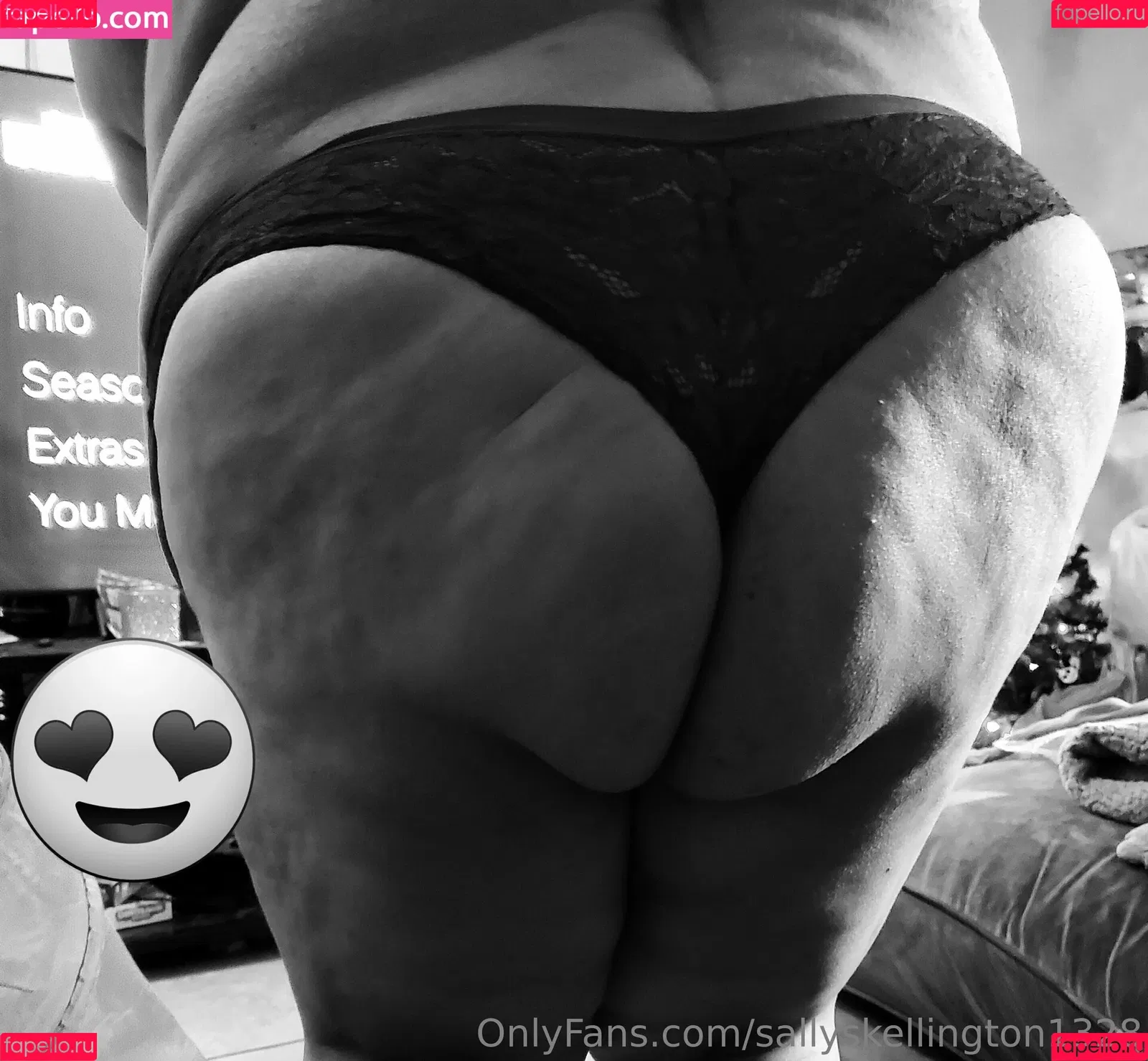 sallyskellington1328 Onlyfans Photo Gallery 
