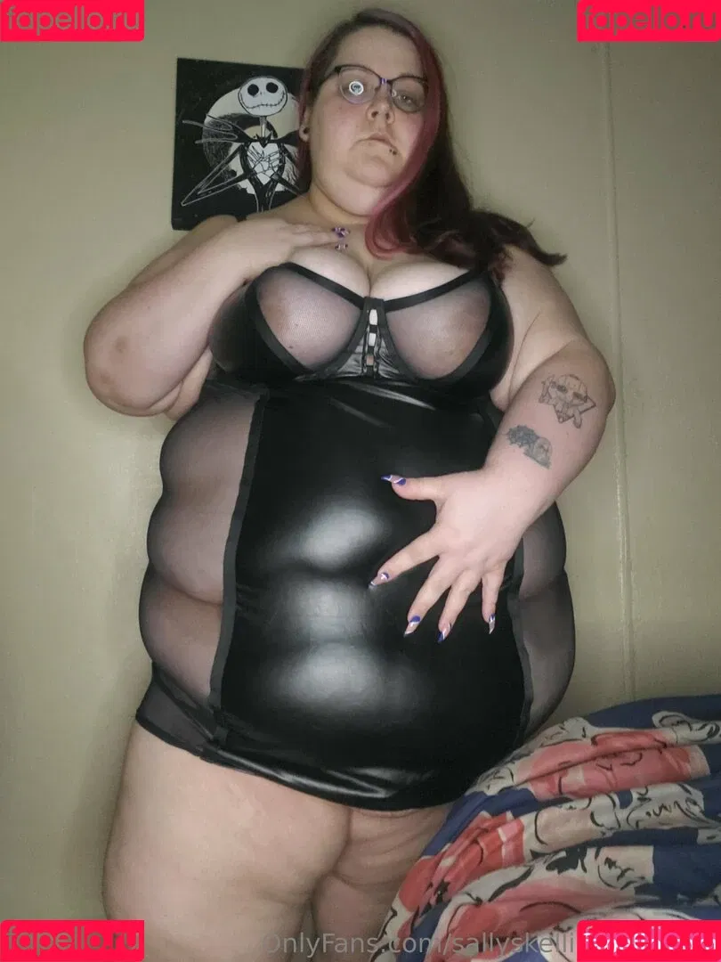 sallyskellington1328 Onlyfans Photo Gallery 